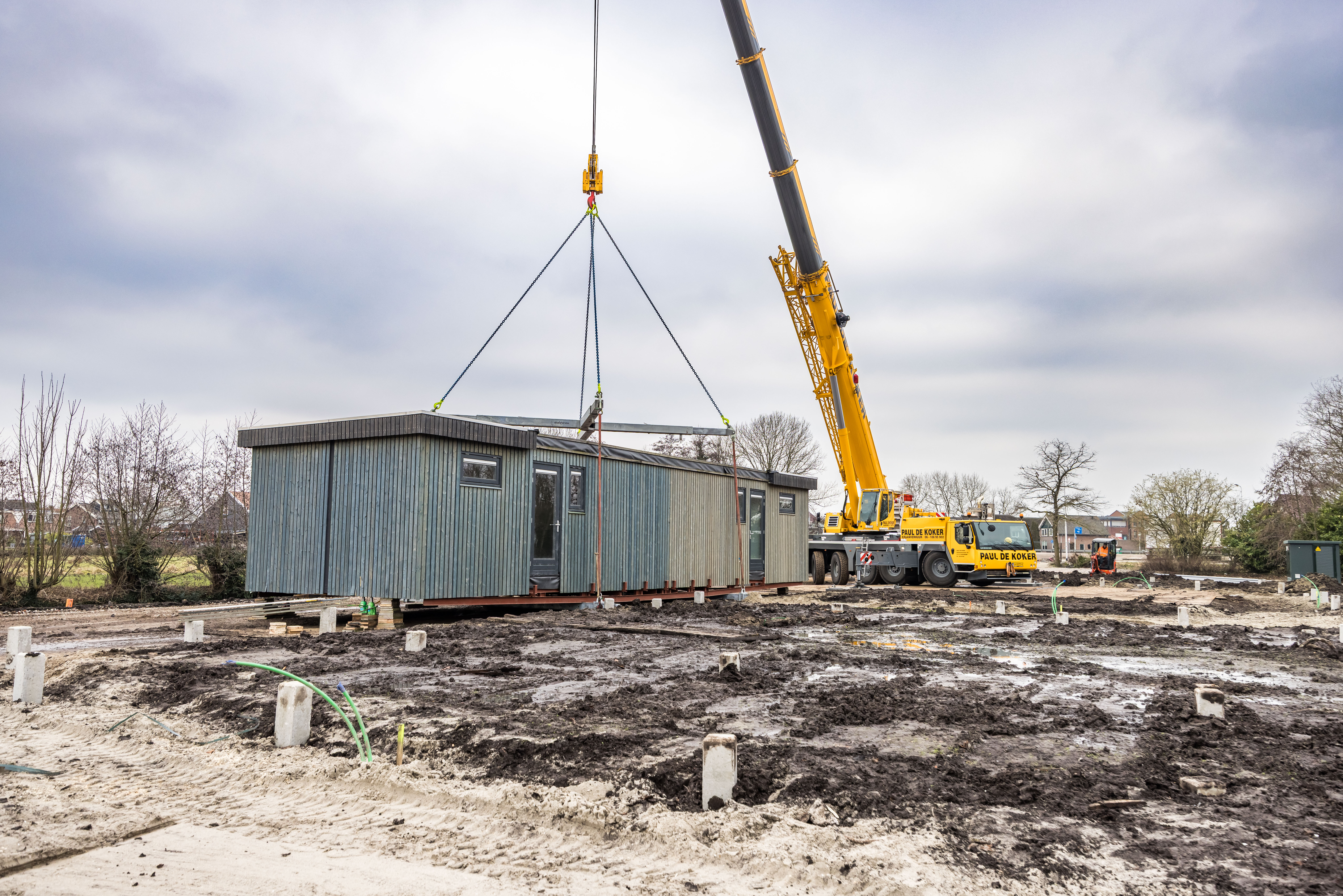 Plaatsing flexwoning in Ter Aar