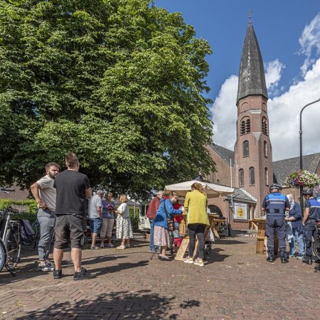 Feestelijke kennismaking huurders Voorschoten_1_klein (1)