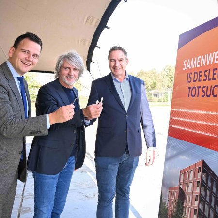Hoornes noordoost start bouw Dunavie-1