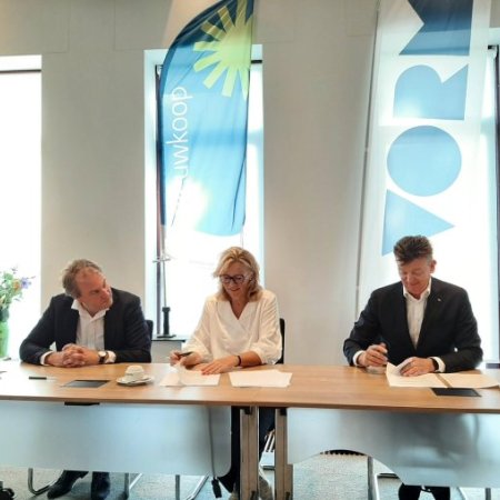 ondertekening-hart-van-vrouwenakker