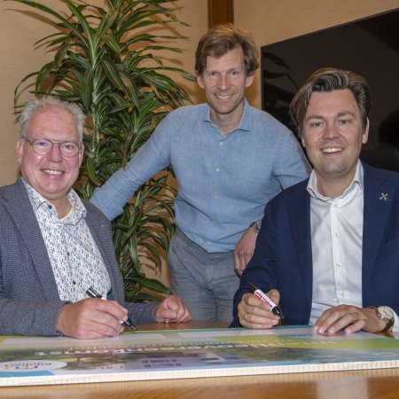 Ondertekening IOK Broekhof